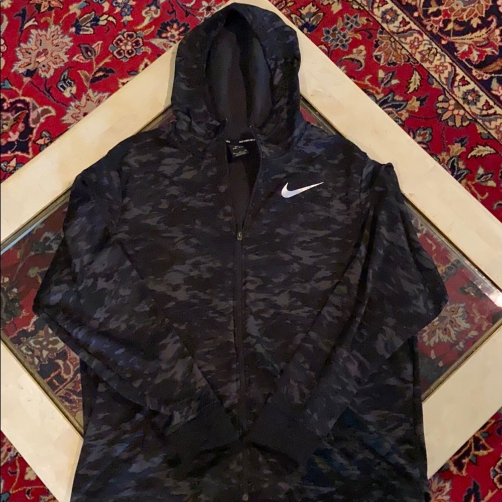 Nike Dri-Fit Basketball Hoodie